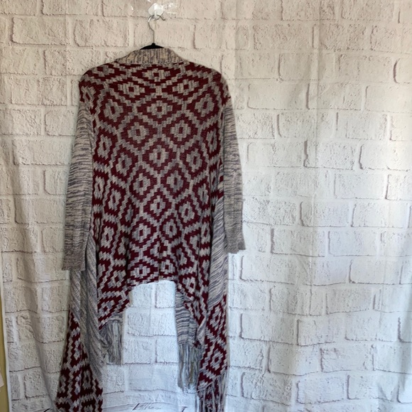 EVERLEIGH Sweater Size XS - Picture 2 of 5